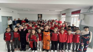 Akçakocada öğrencilere yönelik tiyatro gösterisi düzenlendi