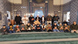 Akdağmadeninde gönülleri birleştiren proje: Hatim kumbarası