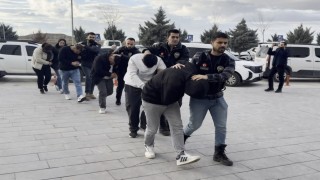 Aksarayda uyuşturucu operasyonu: 8 gözaltı