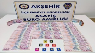Akşehirde sahte altın satıcılarına operasyon