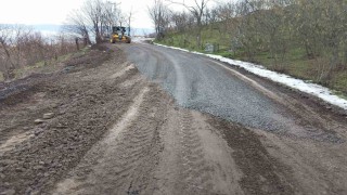 Aktarla Köyünde yol reglaj çalışmaları tamamlandı