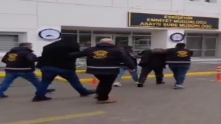 Akü firmasını sahte çek ile 6 milyon TL zarara uğratan dolandırıcılar yakalandı