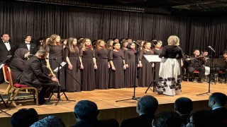 Ankarada Türk Sanat Müziği konserine yoğun ilgi