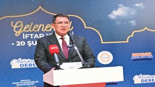 Antalya protokolü ve oda başkanları iftarda buluştu