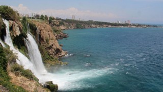 Antalya’da Düden Şelalesi Ziyarete Kapatıldı
