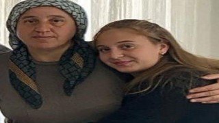 Antalyadaki otobüs kazasında hayatını kaybeden anne ve kızının cenazeleri Konyaya getirildi