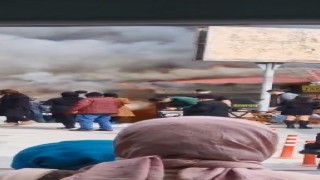 Artvinde taksi durağında çıkan yangın paniğe neden oldu