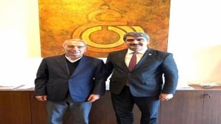 Aşkale Belediye Başkanı Polattan Polat Holding Yönetim Kurulu Başkanı Adnan Polata nezaket ziyareti