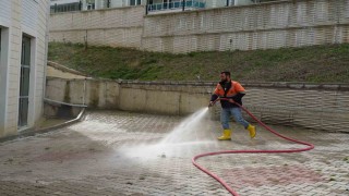 Atakum Belediyesi ekiplerinden camilerde Ramazan temizliği