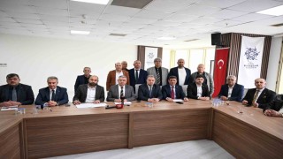 Aydın Büyükşehirin 1,5 milyarlık yatırımına ret oyu veren CHPye AK Parti grubundan eleştiri