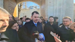 Bakan Kurum, restorasyonu tamamlanan Selimiye Camiini ziyaret etti