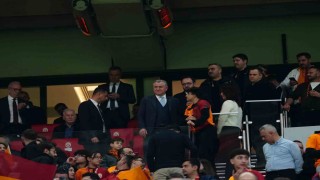 Bakan Osman Aşkın Bak, Galatasaray - Juventus maçını izledi