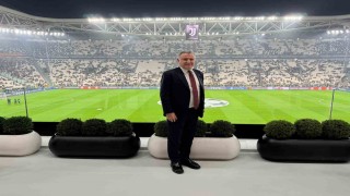 Bakan Osman Aşkın Bak, Juventus - Galatasaray maçını takip etti