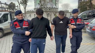 Banyoda tavan arasına gizlenen 7 bin uyuşturucu hap ele geçti