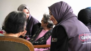 Başiskelede Gönül Bağı gönüllüleri huzurevi sakinleriyle buluştu