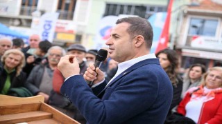 Başkan Ahmet Akın: Deprem gerçeği unutulmamalıdır