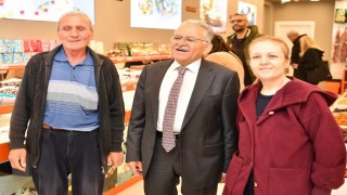 Başkan Büyükkılıçtan Ramazana esnaf ve vatandaşla gönül köprüsü