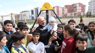 Başkan Çolakbayrakdar: Daha yeşil bir çevre, huzurlu bir yaşam inşa ediyoruz