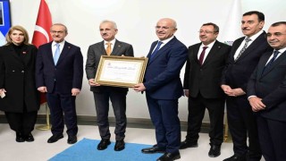 Başkan Erden Bakan Uraloğluna Fahri Hemşehrilik Beratı