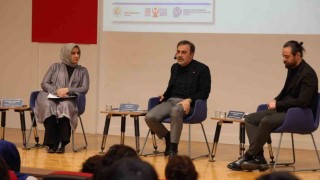 Başkan Öztürk: Dünya değişiyor, kendinizi yenileyin