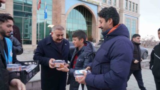 Başkan Sunar; Ramazan sevincini ve bereketini hep birlikte yaşıyoruz