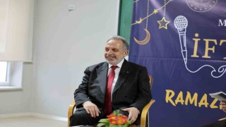 Başkan Yalçın gençlerle Ramazan söyleşisinde