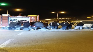 Batmanda seyir halindeki hafif ticari araçta yangın çıktı
