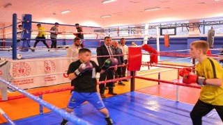 Bayburt Yeni Spor Salonunda antrenmanlar yoğun katılımla sürüyor