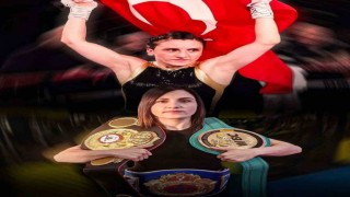 Bayburtlu Elif Nur Turhan Dünya Şampiyonluğunu korudu