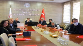 Bayburtta sağlık tesislerinin standartları toplantıda değerlendirildi