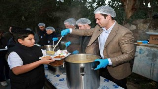 Belediyenin geleneksel iftar programları sürüyor