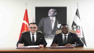 Beşiktaş, Junior Olaitanı kadrosuna kattı