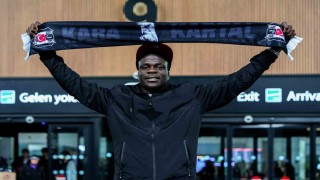 Beşiktaşın anlaşmaya vardığı Junior Olaitan, İstanbula geldi