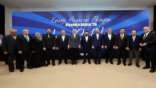 Bilal Erdoğan: Siyasetçiler siyaseti için koşturacaklar, biz de sivil toplumda sivil toplum için koşturacağız ve buna devam edeceğiz
