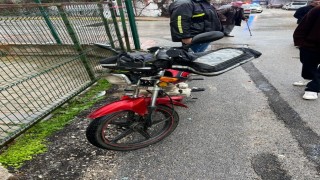 Bilecikte hafif ticari araç ile motosiklet çarpıştı; 1 yaralı