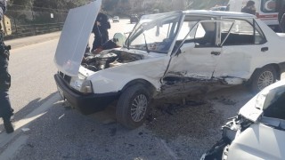 Bilecikte meydana gelen trafik kazasında 4 kişi yaralandı