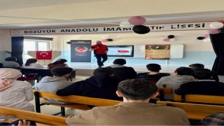 Bilecikte öğrencilere terör ve güvenli internet eğitimi