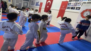 Bilecikte taekwondo rüzgarı