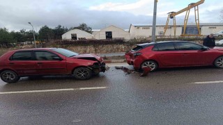 Bilecikte zincirleme trafik kazası; 4 yaralı