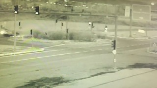 Bingölde taklalar atan aracın ters döndüğü kaza kameralara yansıdı