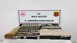 Boluda binlerce kaçak makaron ve tütün ele geçirildi