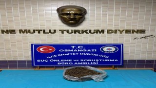 Bursada 1 kilo 280 gram esrar ele geçirildi