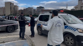 Bursa'da kadın öğretmen okul önünde silahlı saldırıya uğradı