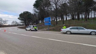 Bursada trafik kazası, 2 kişi yaralandı