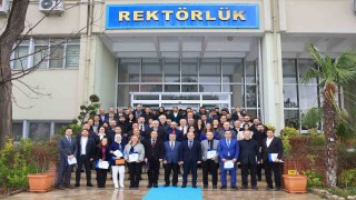 BUÜde akredite olan programlara teşekkür belgesi