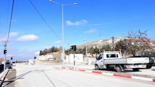 Büyükşehir Belediyesinden trafikte yaşanan sorunlara neşter