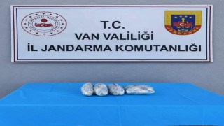 Çaldıranda 1 kilo 978 gram kubar esrar ele geçirildi