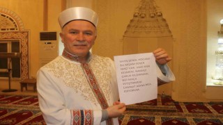 Cami imamı gençleri maça yetiştirdi: Vaazı kısa tuttu, ilahileri azalttı