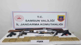 Canikte havaya ateş açan 2 şüpheliye jandarma baskını: Cephanelik gibi ev