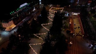 Çark Caddesi Ramazan ayına özel led ışıklarla süslendi